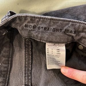 American Eagle Mom Straight Jeans